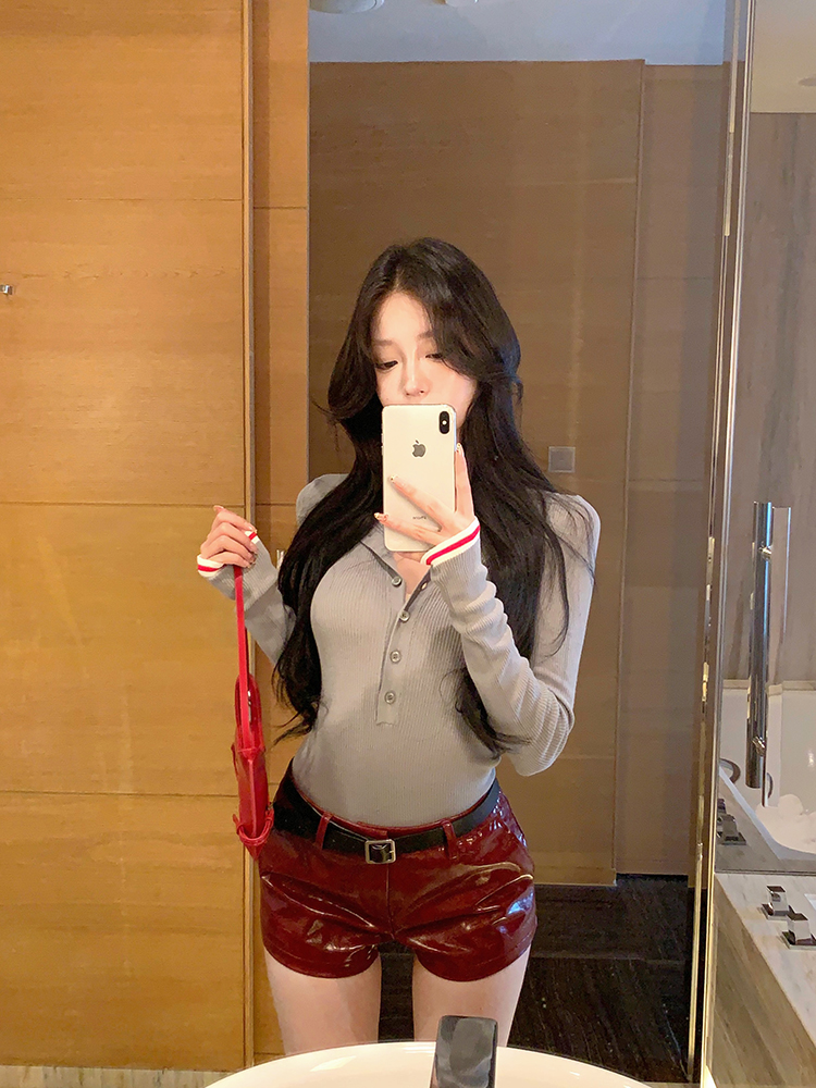 Shot Ice Silk Long-Sleeve Gray Top + Red Leather Short Pants / Navy Blue Casual Pants