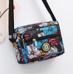 Floral cloth bag new Oxford cloth middle-aged and elderly single shoulder crossbody bag street stall wholesale large capacity mother shopping bag for women
