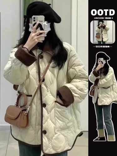 Xiaoxiangfeng lightweight short down jacket for women 2024 new contrasting color lapel rhombus loose winter cotton jacket