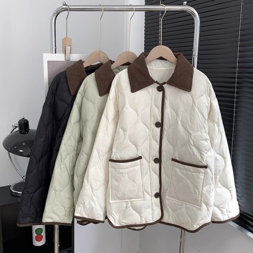 Xiaoxiangfeng lightweight short down jacket for women 2024 new contrasting color lapel rhombus loose winter cotton jacket