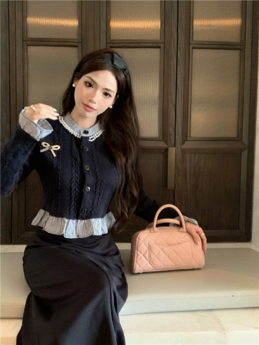 Real shot!  Autumn fake two-piece spliced ​​long-sleeved sweater high-waisted skirt two-piece set