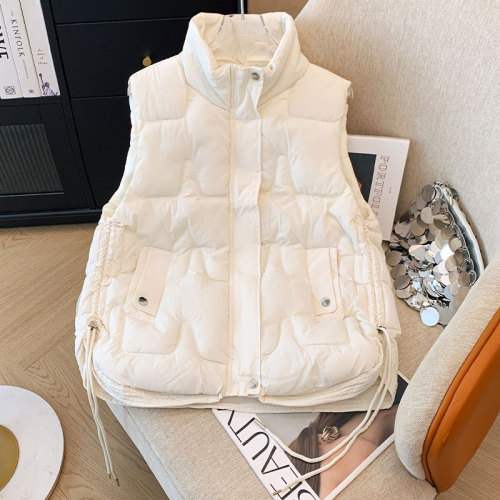 Real shot of plus size women's clothing 2024 European goods small fragrant style vest jacket stand collar cotton vest short small cotton jacket casual