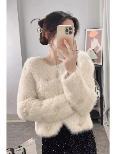 Imitation mink velvet knitted cardigan 2024 spring and autumn new thickened sweater jacket niche heavy industry beaded short top