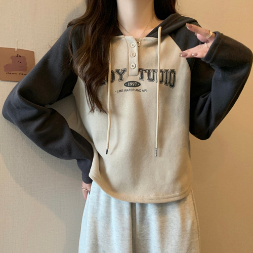 Actual shot of new long-sleeved T-shirt sweatshirt for women, autumn and winter short Korean style hooded slimming bottoming shirt for women