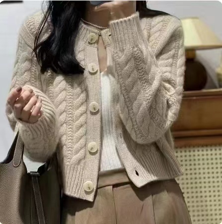 Women's Short-Sleeve Wool Cardigan with twisted pattern, pure color single-breasted button, versatile new autumn outerwear sweater