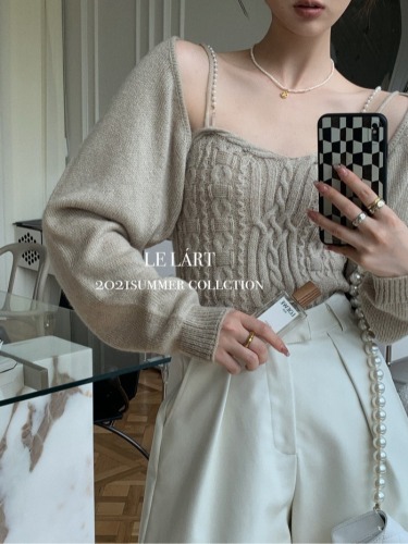 Autumn new women's niche design pearl suspender top sweater two-piece temperament sweater