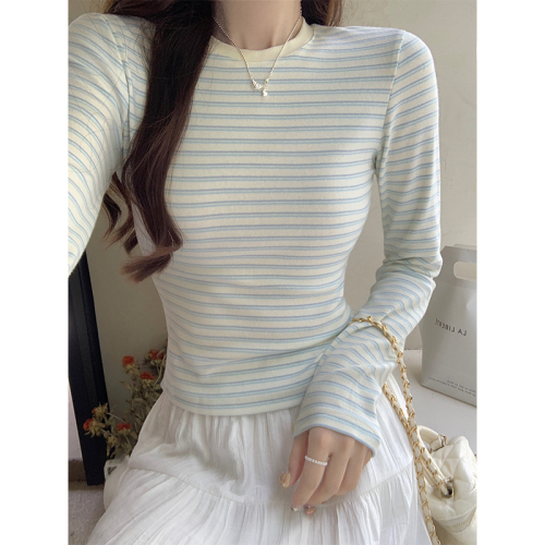 Real shot of pure lust sweet hottie blue and white striped long-sleeved T-shirt for women in early autumn tight contrasting color slimming bottoming top