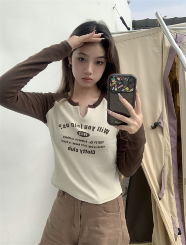 Sweetheart Cool~ Letter printed contrasting raglan long-sleeved T-shirt with slim fit short top for women