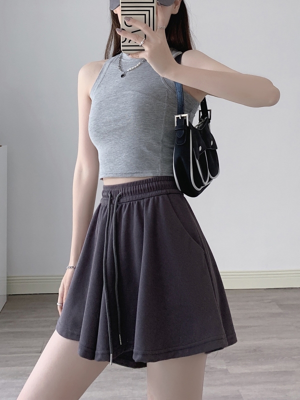 Ballet-style casual shorts for hot girls to wear in summer, loose A-line wide-leg shorts, high-cut culottes