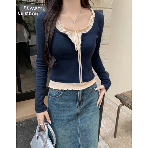 Real shot of sweet contrasting fake two-piece long-sleeved T-shirt for women in early autumn with a fungus-edged slim-fit inner top