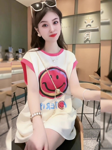 Korean cartoon smiling face sleeveless vest t-shirt for women 2024 summer loose outer wear mid-length European top