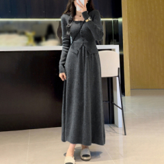 French long-sleeved knitted dress for women in autumn and winter new style slimming long skirt petite fragrant suit