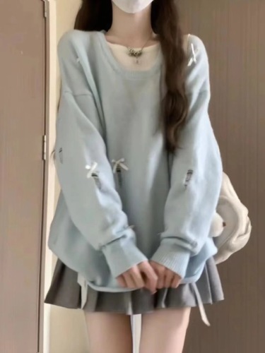 Milk blue soft waxy sweater for women, early autumn design, lazy style, loose and sweet sweater, trendy autumn and winter top