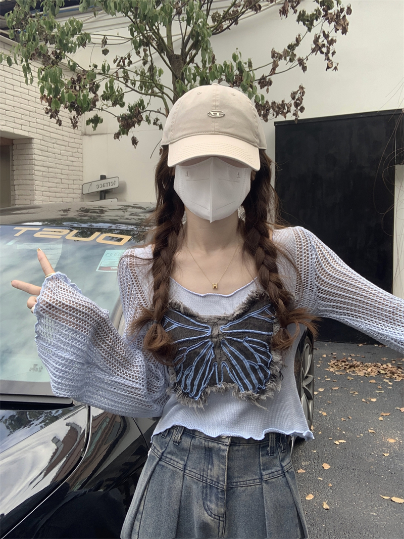 實拍 甜酷辣妹蝴蝶貼布短款木耳邊喇叭袖針織衫上衣