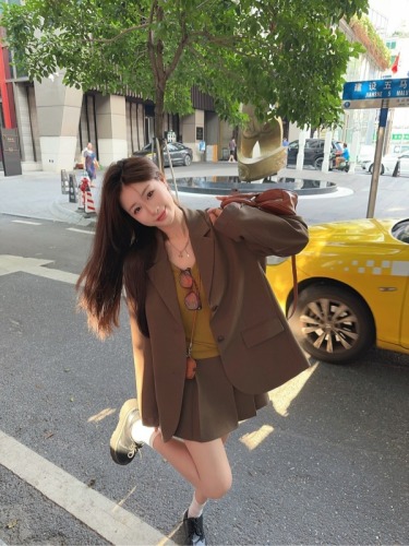 Actual shot ~ Korean style cuff spliced ​​blazer women's pleated skirt long-sleeved T-shirt fashion suit