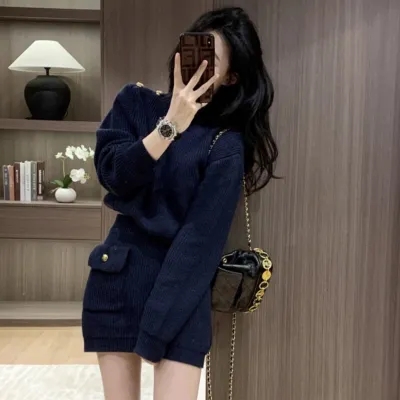 Two-piece sets are popular this year, beautiful suits for women, high-end and temperamental knitted skirts, autumn outfits, and a complete set
