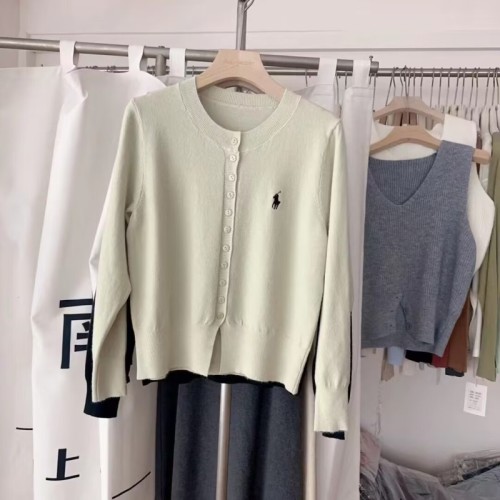 Photographed 2024 Early Autumn New Arrival Multi-Color Available Simple Solid Color Pony Embroidered Knit Sweater Cardigan Jacket