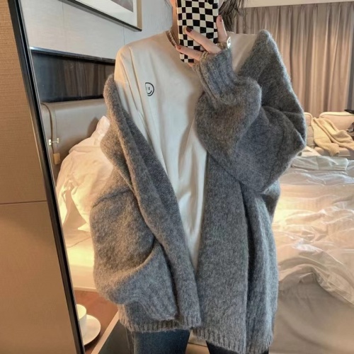 2024 spring new Korean style soft, lazy, gentle style, high-end, small knitted sweater, cardigan jacket for women