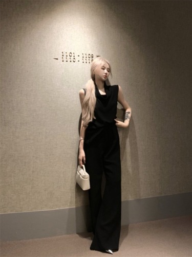 Cool style drape collar sleeveless loose lazy slim top + high waist wide leg trousers suit