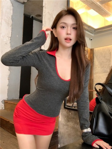 Actual shot of early autumn retro striped deep V long-sleeved T-shirt slim fit top for women with hip-covering short skirt