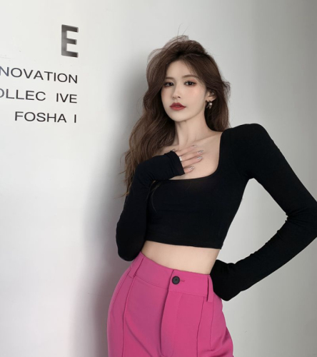 Fashionable and super hot Korean style hot girl square neck long-sleeved T-shirt for women autumn new strappy short backless slim bottoming shirt