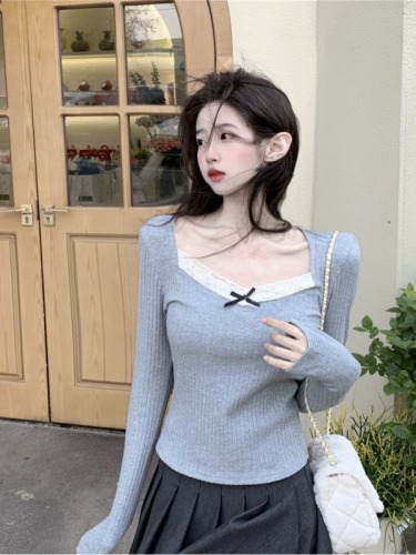 Real shot~Early autumn gray lace splicing bottoming sweater autumn and winter design niche bottoming top