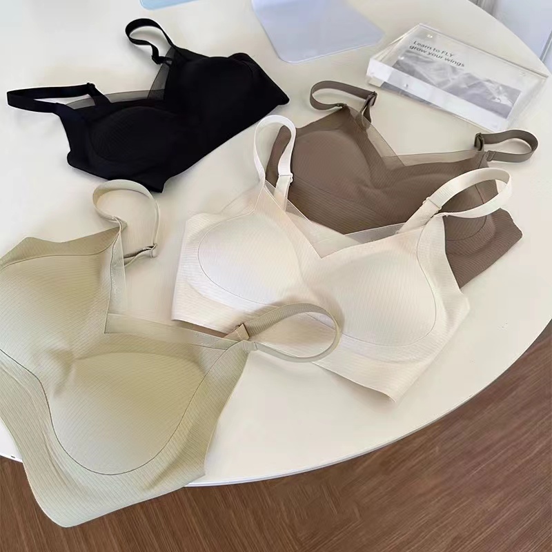 Seamless comfortable jelly soft support suspender bra without wires push-up bra