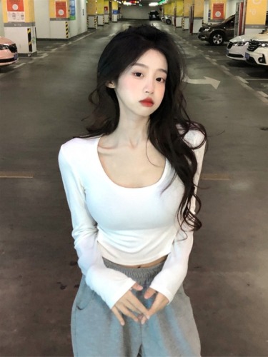 Fashion super hot Korean version of autumn pure lust hottie big U-neck slim slim short long-sleeved T-shirt top women's trendy