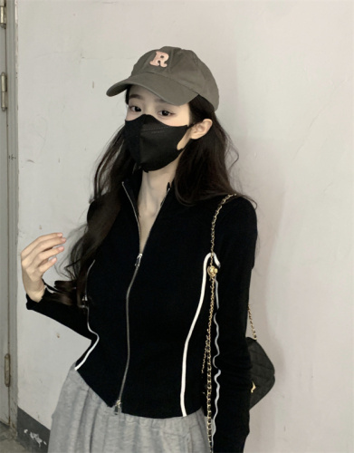 Hot girl half turtleneck top new slim fit short knitted sweater jacket for women trendy