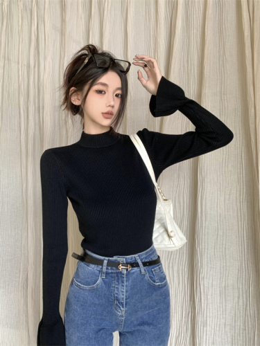 Real shot of autumn black knitted bottoming shirt for women, new Korean version, slim and elegant long-sleeved T-shirt top