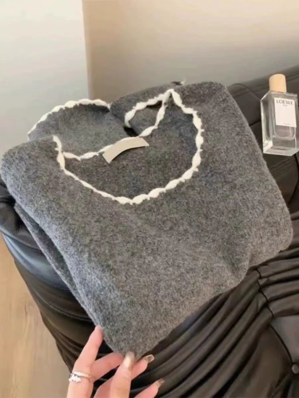 South Korea's Dongdaemun egg high-end gray contrast pullover cashmere sweater women's winter sweater bottoming shirt