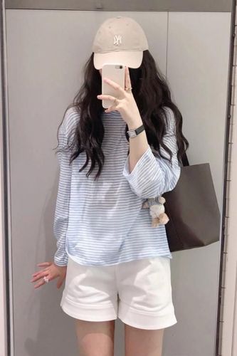 Ready stock - Thin long-sleeved T-shirt summer new fashion striped sun protection breathable loose air-conditioned shirt top