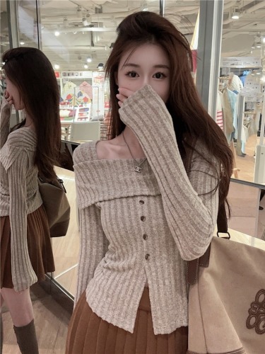 Actual shot ~ Gentle style one-shoulder Korean design slit square collar velvet knitted sweater slim bottoming top