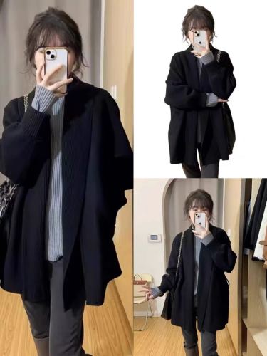 Early autumn 2024 new women's clothing this year's popular black sweater knitted cardigan women's thick coat autumn and winter