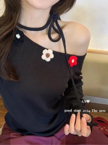 GS Blog recommends retro French oblique shoulder wool flower design lace-up shirt for women, versatile slimming sweater