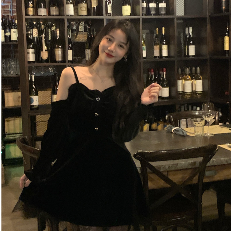 長袖修身連衣裙女秋季收腰黑色顯瘦氣質小個子短款吊帶裙休閒裙子