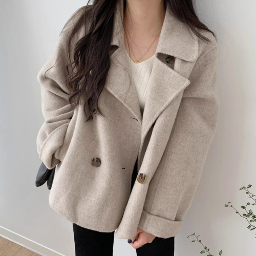 Autumn and winter woolen coat women's short 2024 autumn and winter new style loose temperament double-breasted camel coat