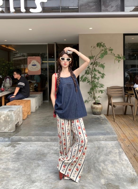 Slim, fashionable retro denim versatile design top + floral loose casual pants