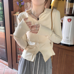 Actual shot of early autumn Korean style slim-fitting irregular fishbone slit design long-sleeved inner top base T-shirt