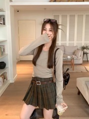 Basic multi-color round neck long-sleeved T-shirt for women in spring, slim and versatile bottoming shirt, short top for women