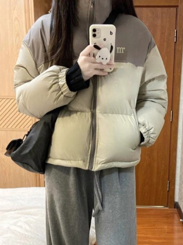 Short down jacket for female students 2024 new style small high-end design stand-up collar winter coat bread coat