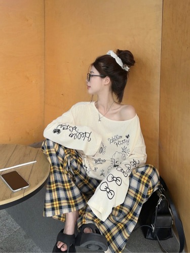 Actual shot ~ Hand-painted heiokitty loose sunscreen long-sleeved T-shirt plaid casual wide-leg pants suit