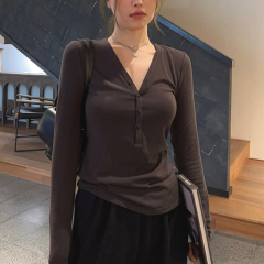 Autumn and winter women's commuter solid color classic bottoming top Hong Kong style slim