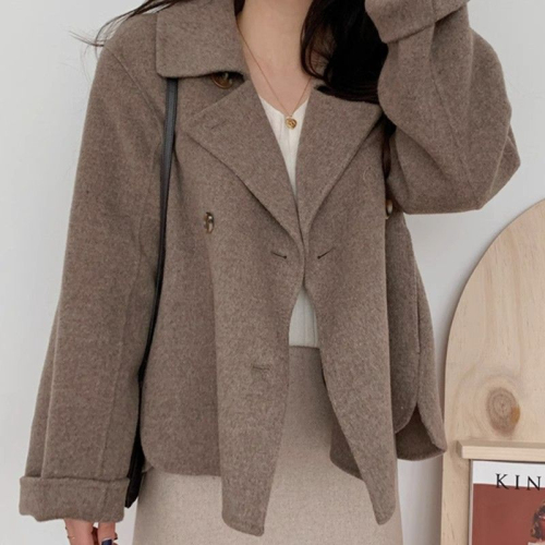 Autumn and winter woolen coat women's short 2024 autumn and winter new style loose temperament double-breasted camel coat