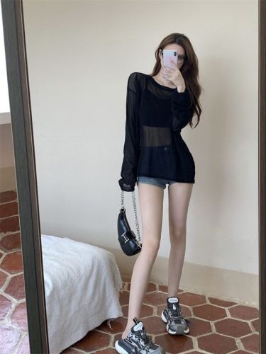 Round neck, loose, lazy and versatile candy-colored sun protection top