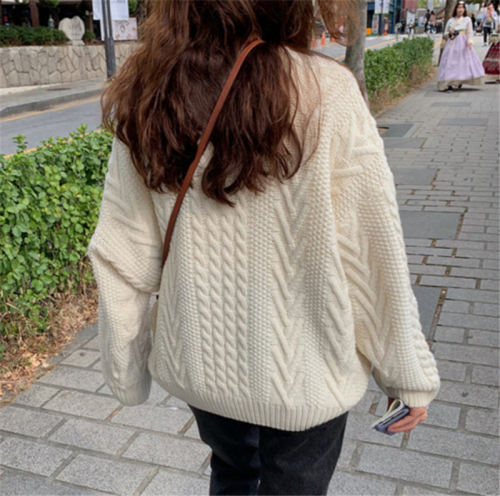 Korean ins popular style super romantic retro style twist round neck pullover knitted sweater