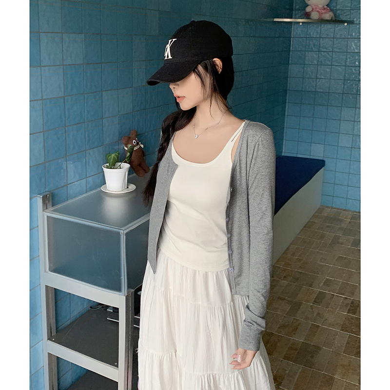 Actual shot of Korean style lazy style long-sleeved cardigan for women in early autumn new style sling with shawl ice silk thin jacket