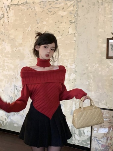 Real shot of sweet and spicy off-shoulder sweater with irregular design, short top, New Year’s red sweater