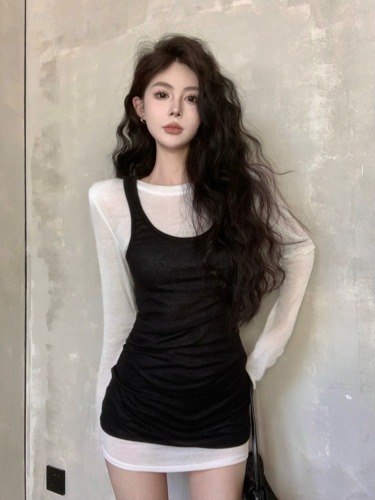 Real shot of autumn sexy age-reducing slightly see-through shoulder-padded long-sleeved T-shirt vest vest two-piece niche hot girl suit