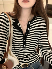 Actual shot of early autumn new temperament contrasting striped button Tencel comfortable and versatile long-sleeved T-shirt top